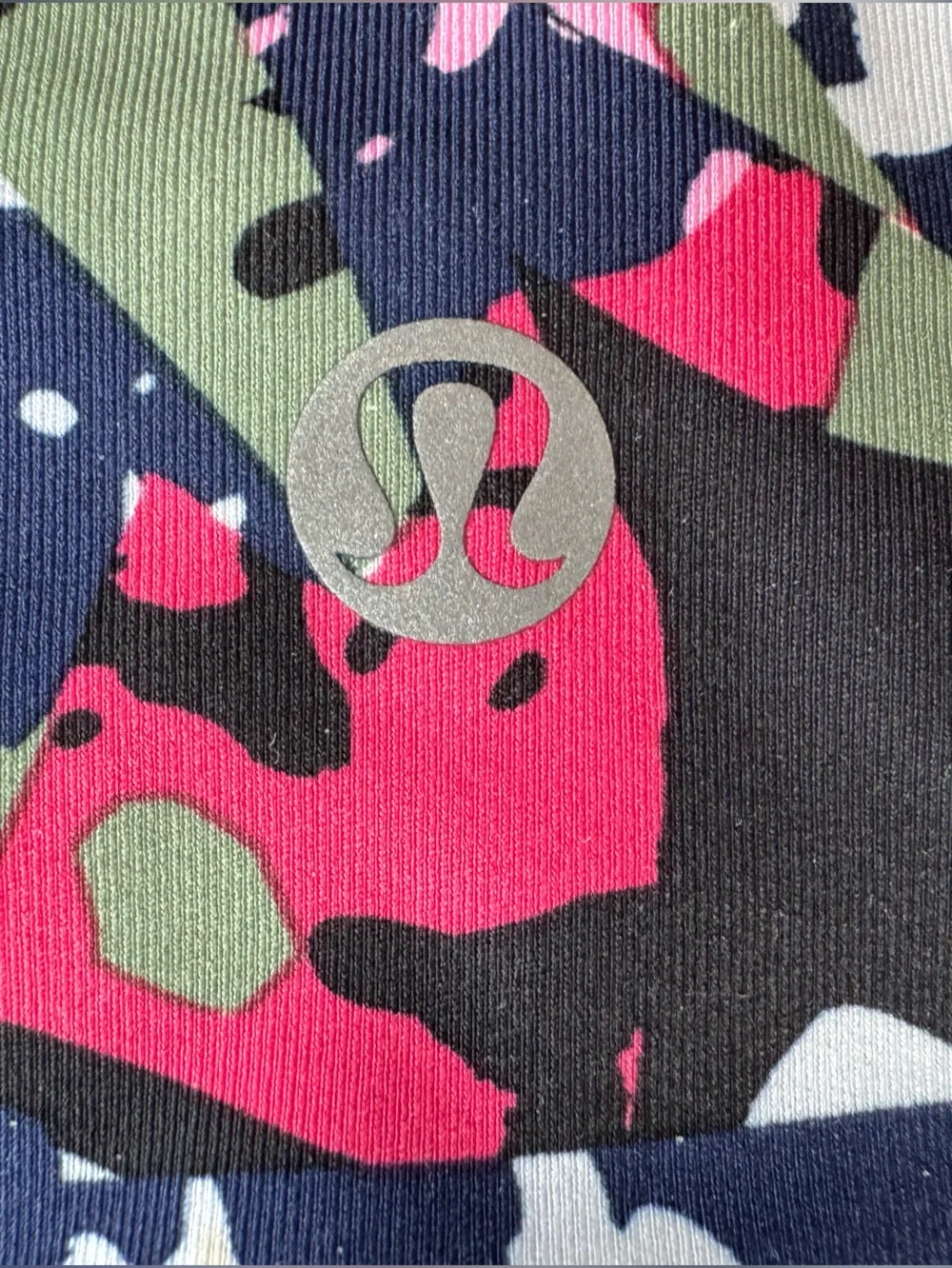 Lululemon Speed Track Shorts - Pop Cut Boom Juice Multi Women’s Size 4